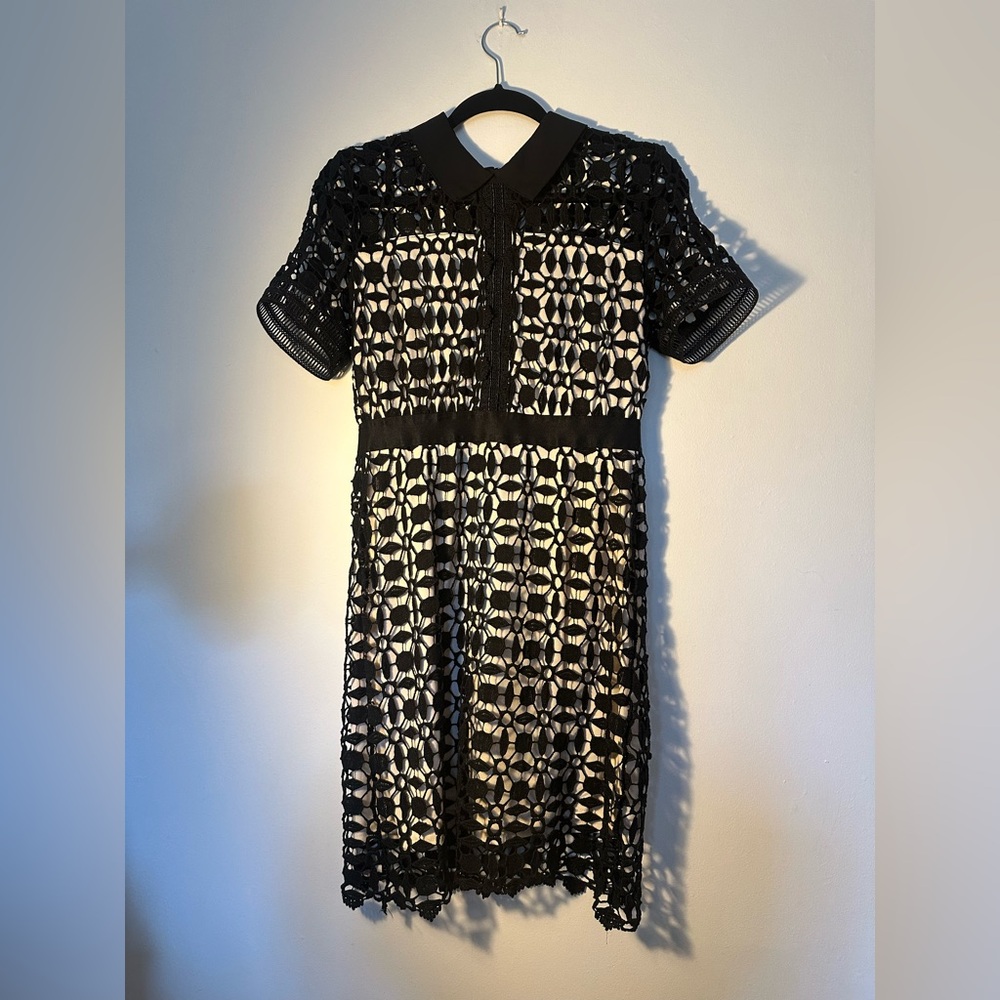 Black Lace Short-Sleeve Cocktail Dress with Black Collar